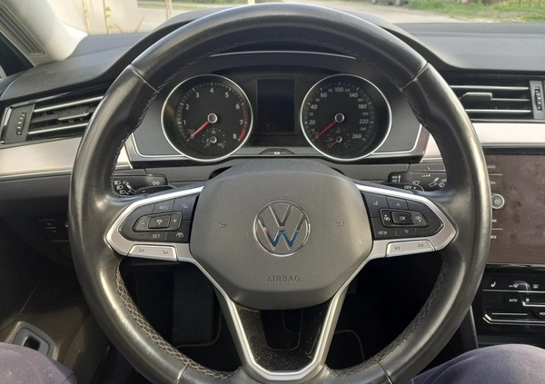 Volkswagen Passat cena 84900 przebieg: 138000, rok produkcji 2020 z Warszawa małe 781